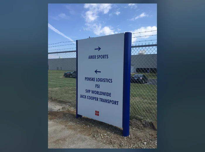 Site directional and wayfinding sign